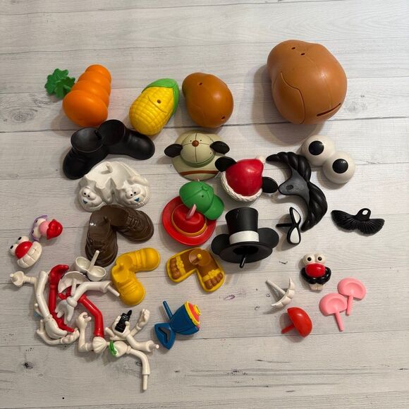 Mr Potato Head bundle, big potato, small potato pop corn‎ and rootie carrot - Picture 1 of 7